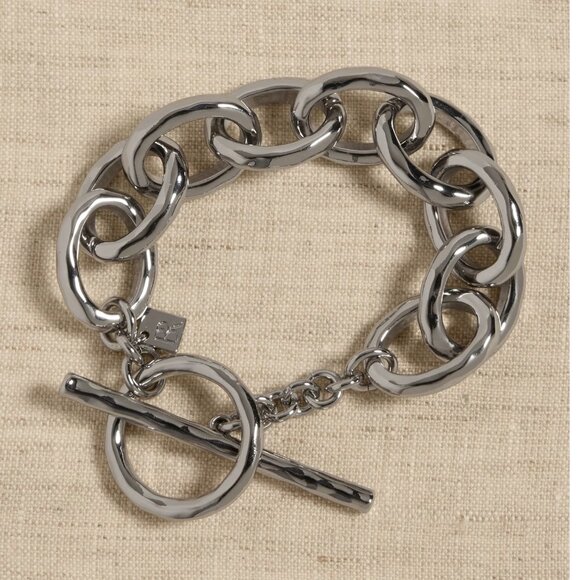 Banana Republic Toggle Chain Bracelets bundle - Picture 4 of 11